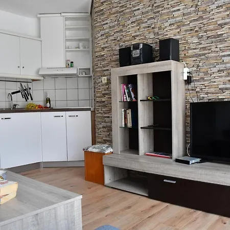 Ibis Thassos بيت للعطل *